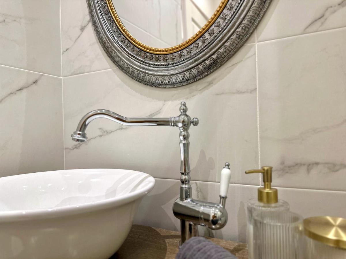 Spacious Luxury Apartment In Athens, Tan Efroniou Eksteriør billede